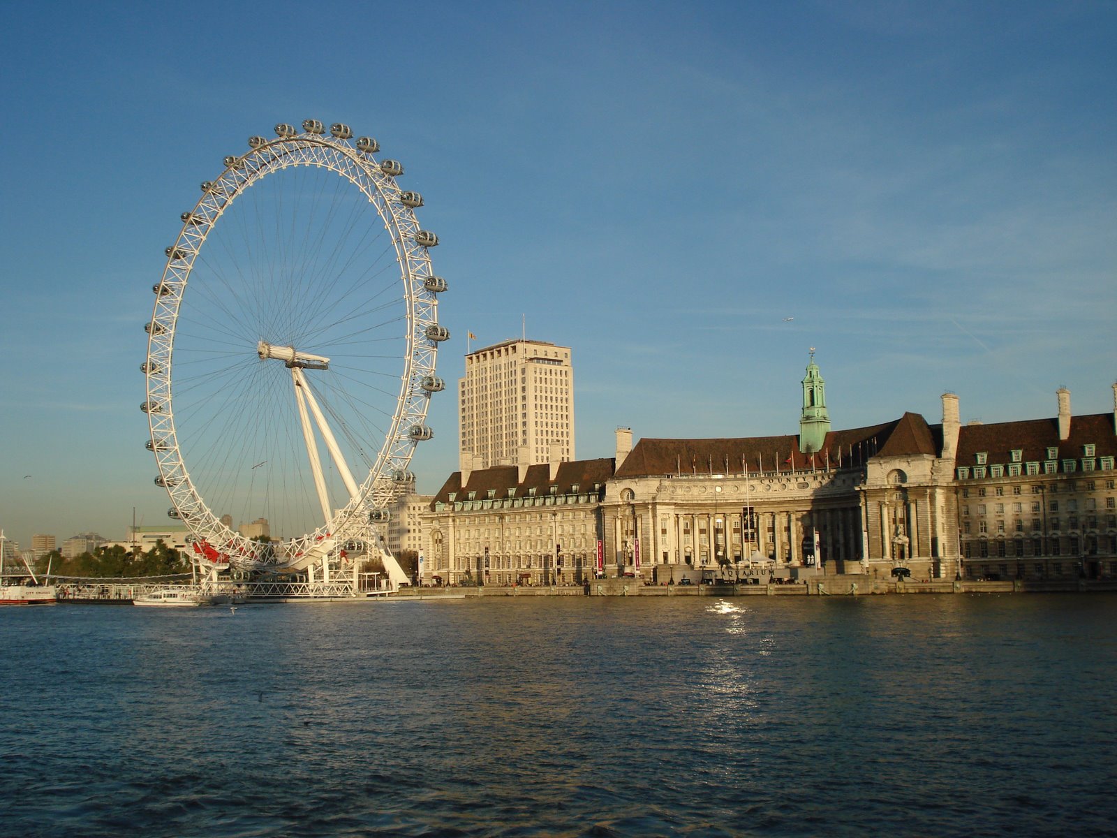 Navigating London's Top Attractions With The Tube | Travel Addict